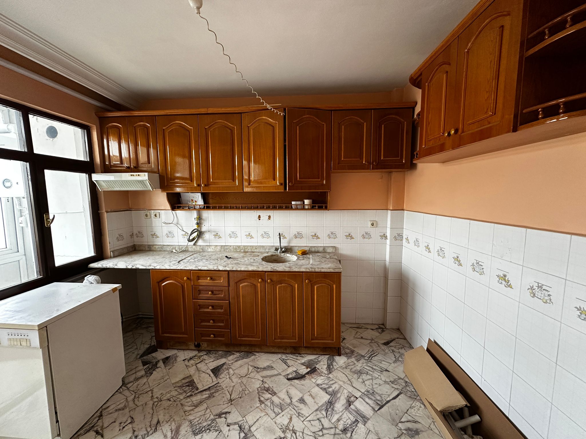 MABEL'DEN FATİH CAMİ KARŞISI SATILIK DOĞALGAZLI 3+1 DAİRE